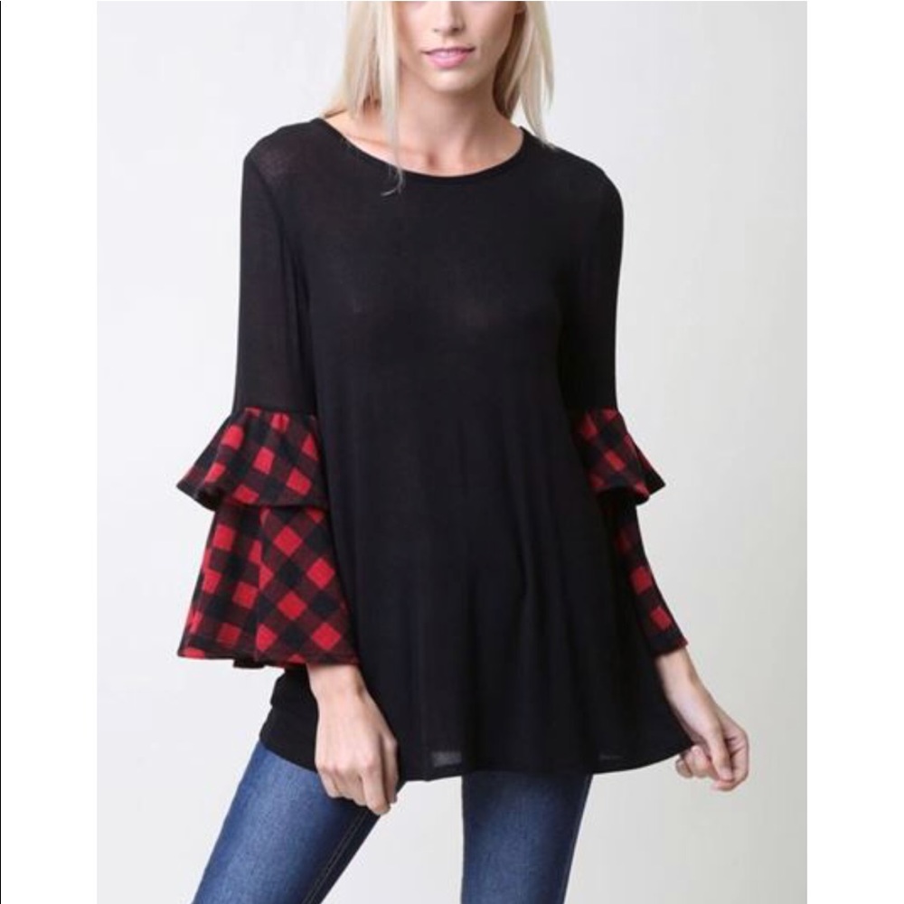 😍Ruffled top😍